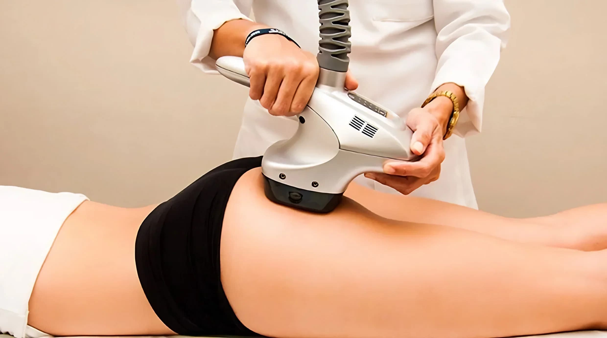 VelaShape III treatment at Nika Skincare